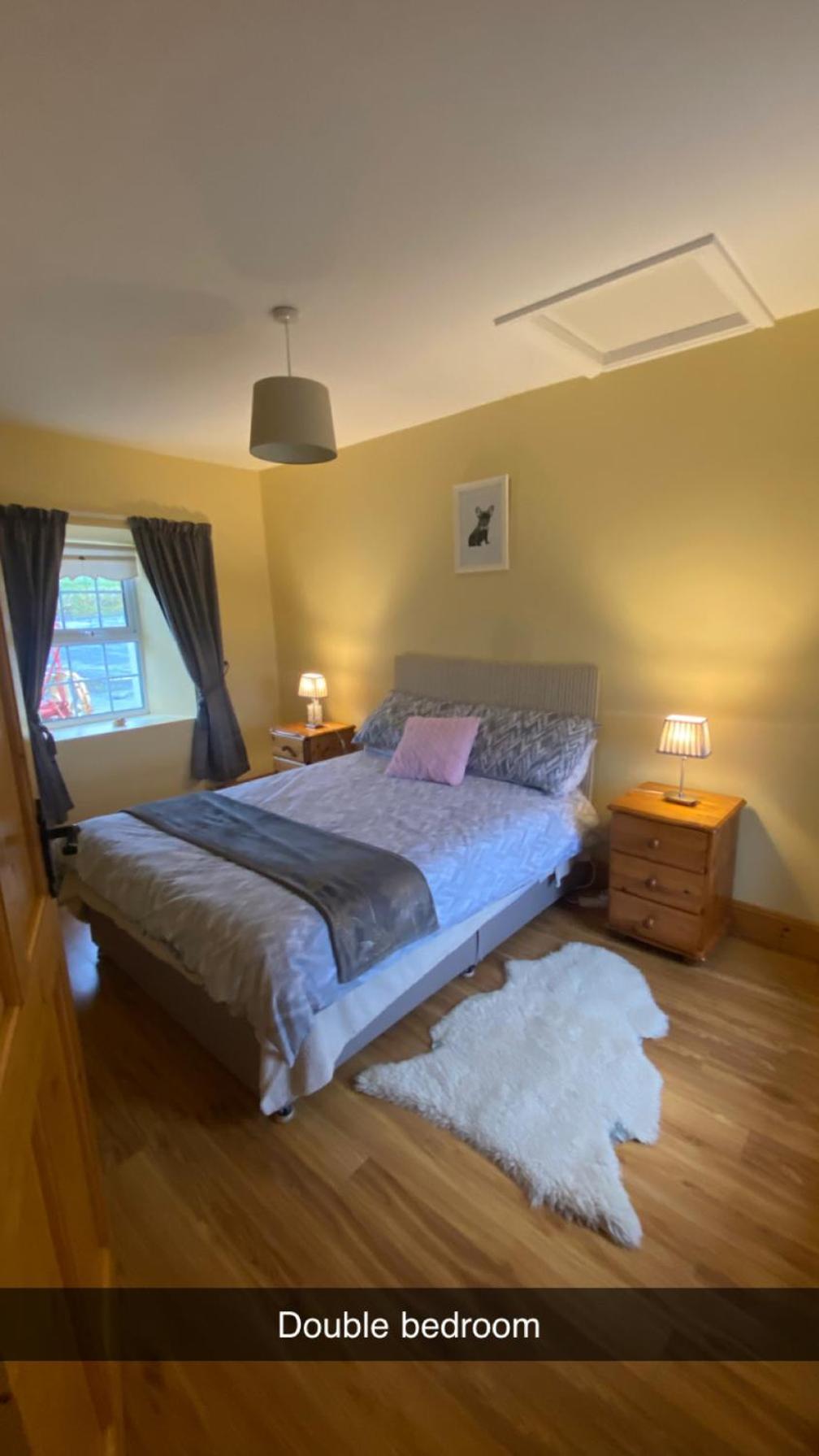 Cheerful 3 Bedroom Country Farm House Ennis Kültér fotó